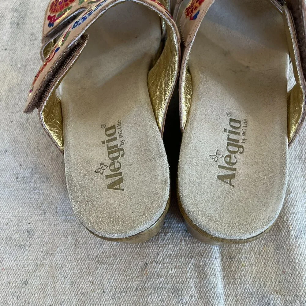 Alegria Woman's Linn Embroidered Bohemia Hippie Wedge Sandals Sz 10.5-11 - Picture 3 of 9
